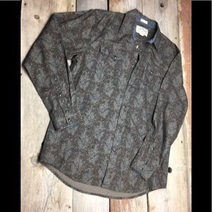 NWOT Cody James paisley long sleeve western shirt pearl snap men’s L